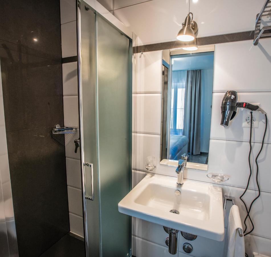 Self Service Hotel Kernhof Langstrasse チューリッヒ エクステリア 写真