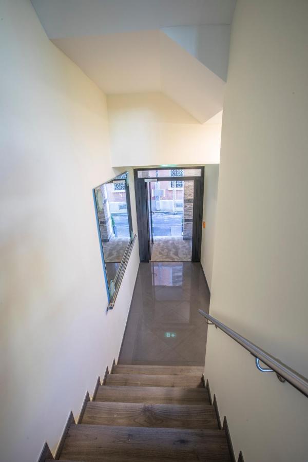 Self Service Hotel Kernhof Langstrasse チューリッヒ エクステリア 写真